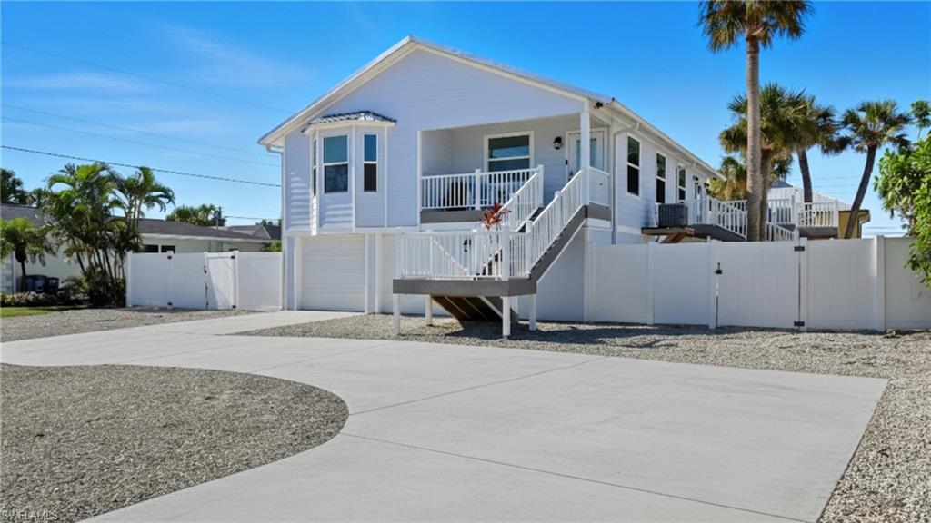 7868 Buccaneer DR, FORT MYERS BEACH FL 33931