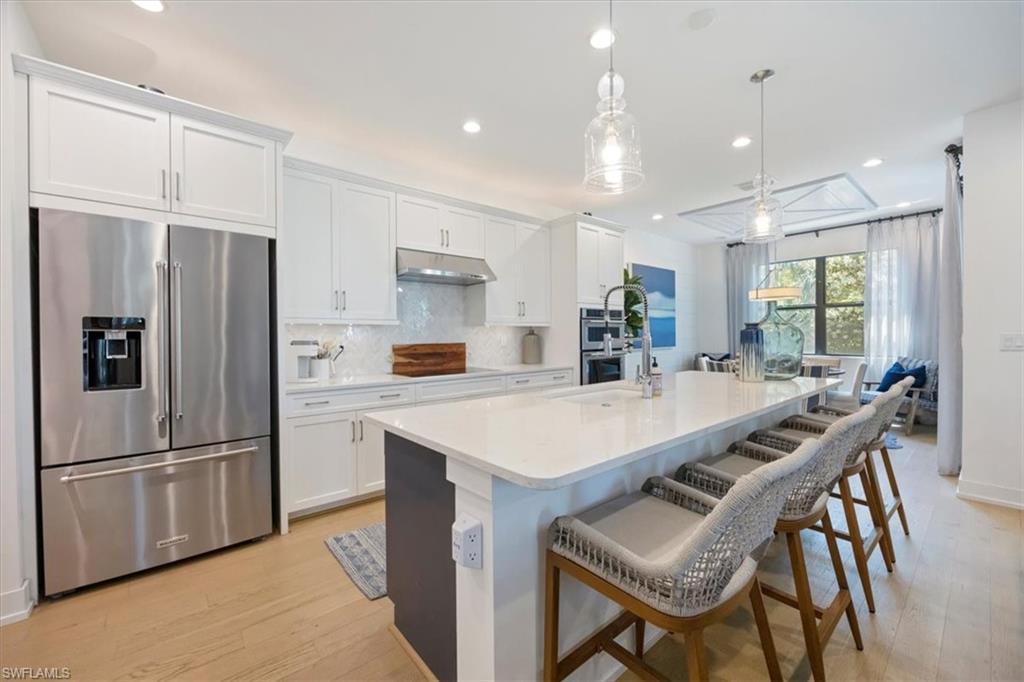 12940 Pembroke DR, NAPLES FL 34105