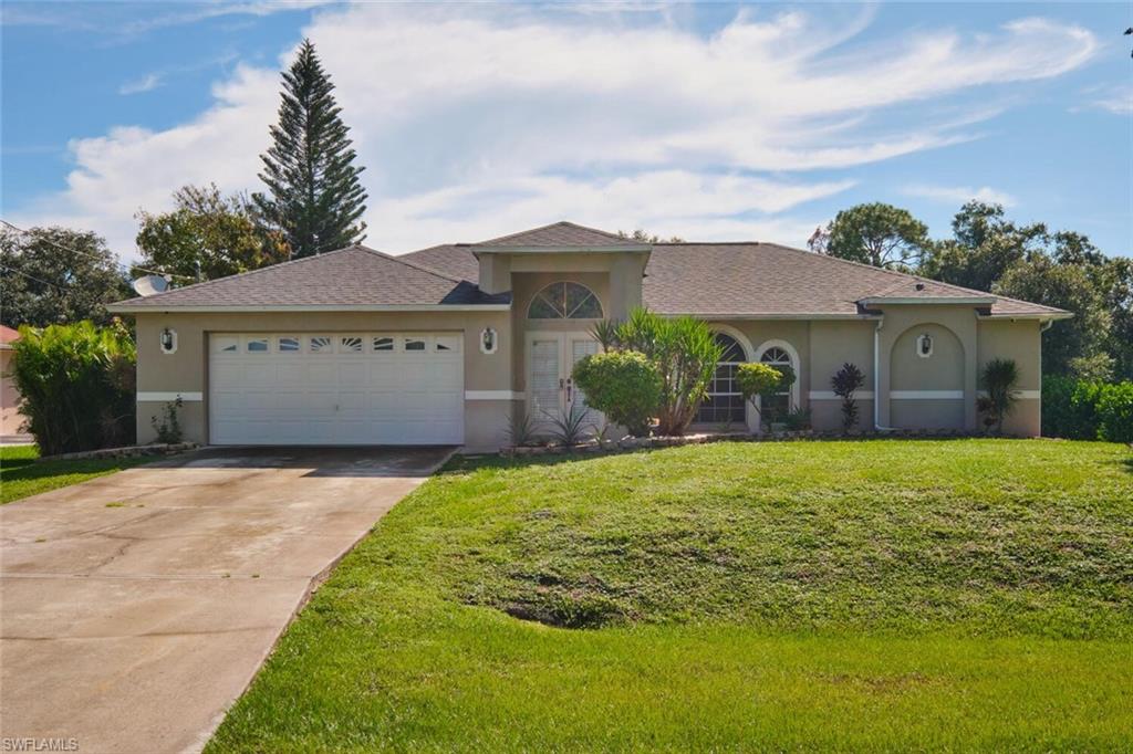 6111 Astoria AVE, FORT MYERS FL 33905