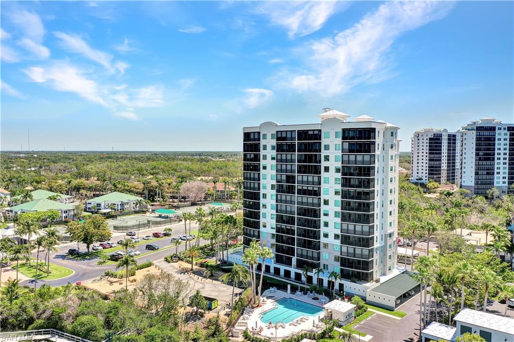 430 Cove Tower DR # 403, NAPLES FL 34110