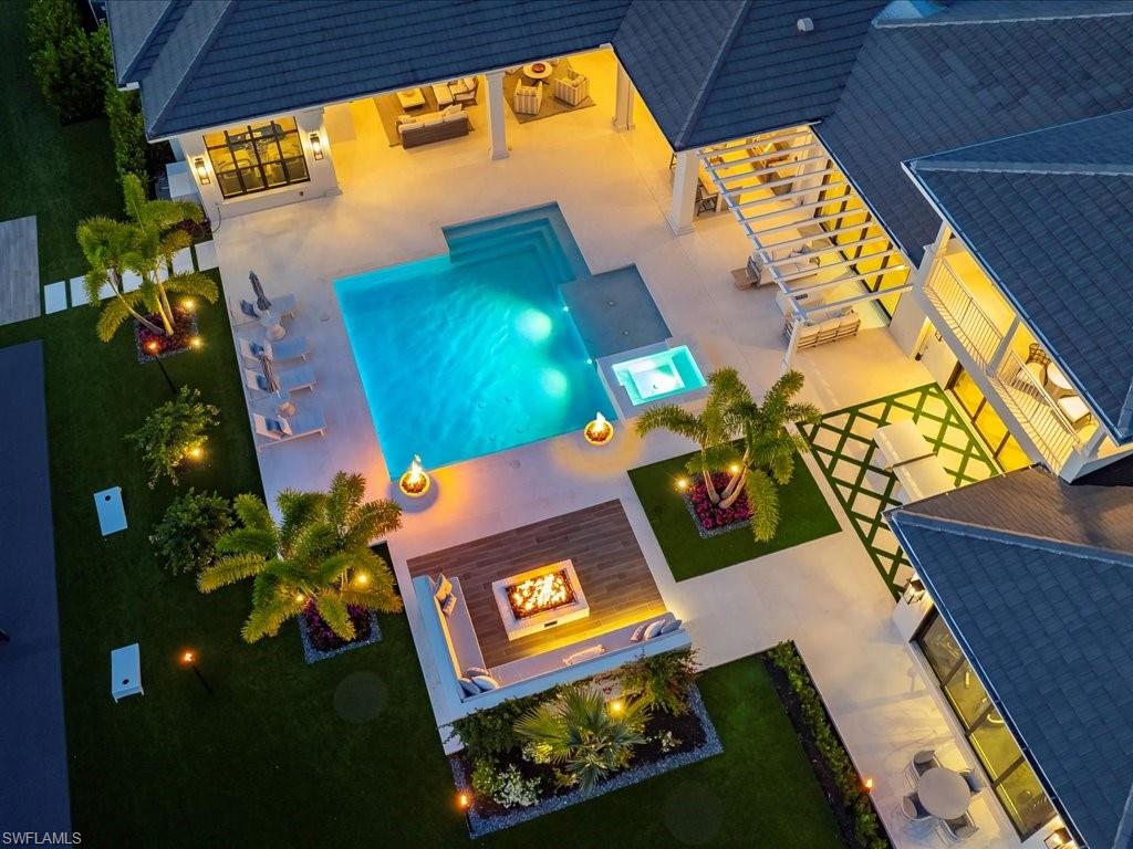 186 North ST, NAPLES FL 34108