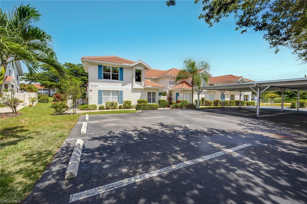 5040 Cedar Springs DR # 101, NAPLES FL 34110