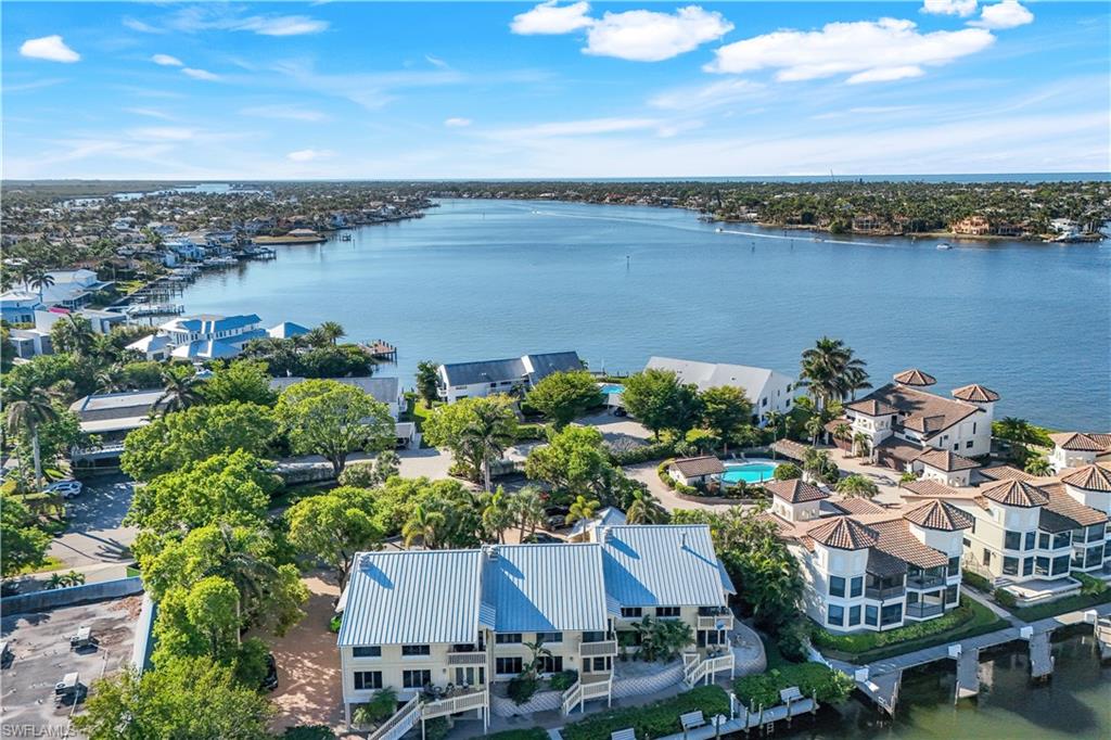1323 Chesapeake AVE # 1B, NAPLES FL 34102