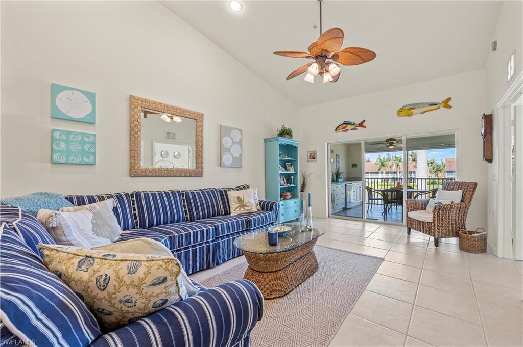 2381 Hidden Lake CT # 12, NAPLES FL 34112