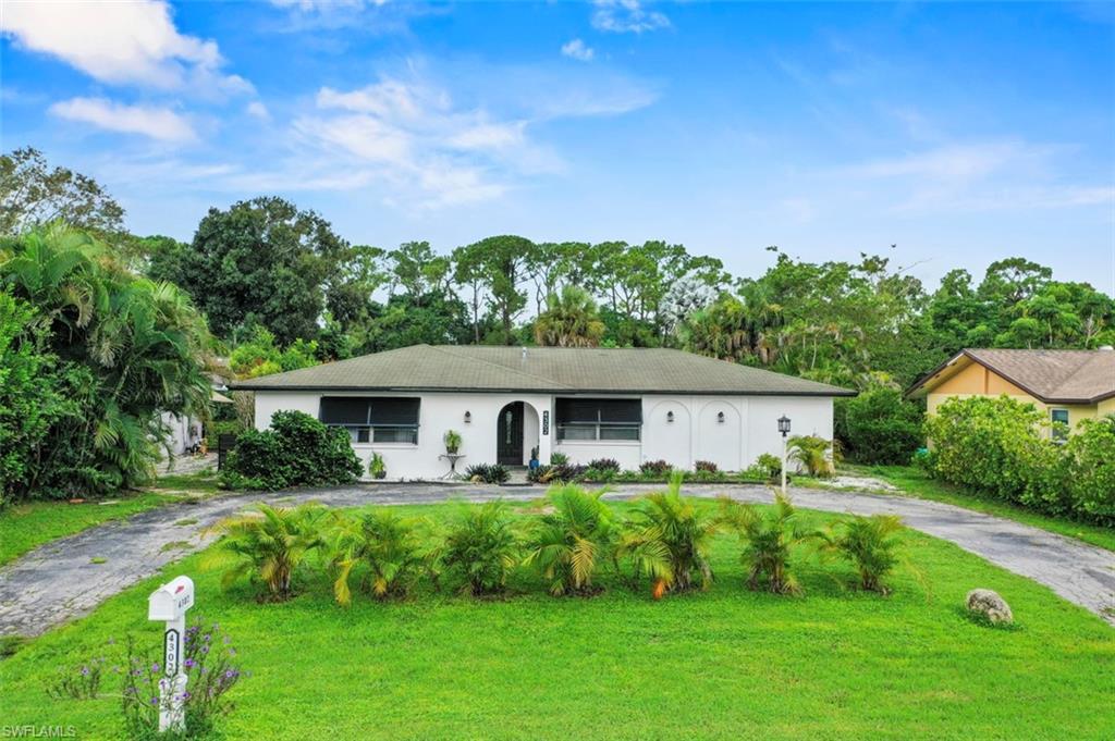 4302 Parrot AVE, NAPLES FL 34104