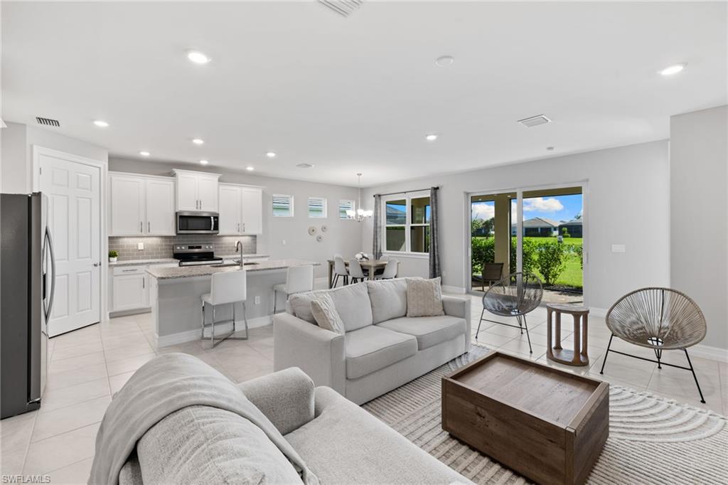 28016 Captiva Shell LOOP, BONITA SPRINGS FL 34135