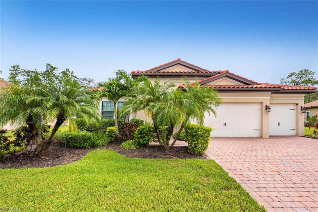 1523 Mockingbird DR, NAPLES FL 34120