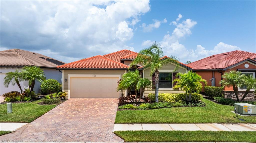 1570 Parnell CT, NAPLES FL 34113