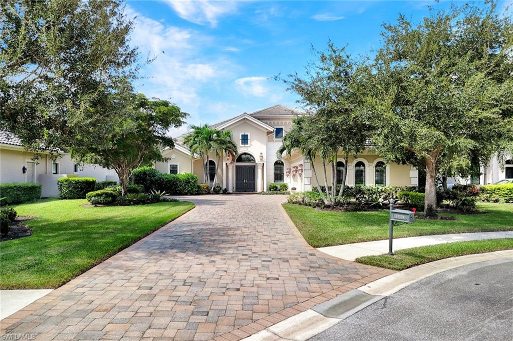12194 Wicklow LN, NAPLES FL 34120
