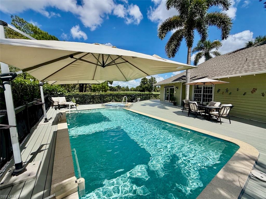 28 Golf Cottage DR, NAPLES FL 34105