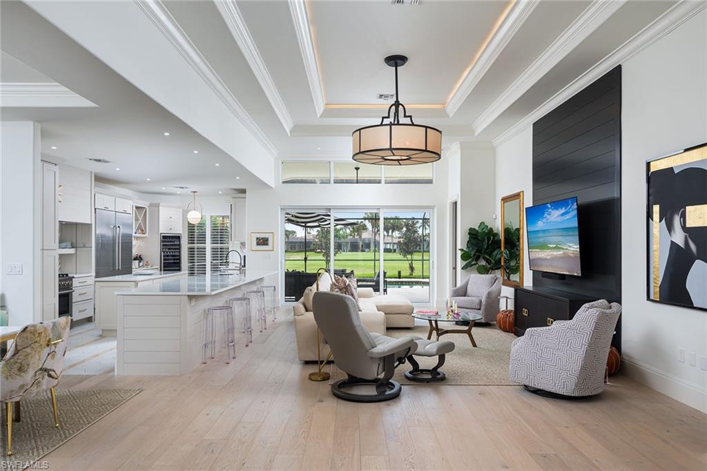 4931 Cerromar DR, NAPLES FL 34112