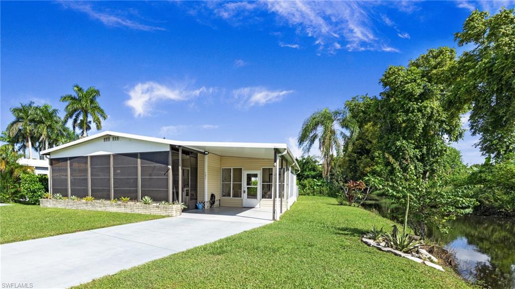 101 PINE KEY LN, NAPLES FL 34114