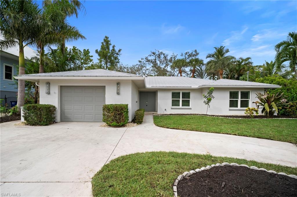 9964 Puopolo LN, BONITA SPRINGS FL 34135