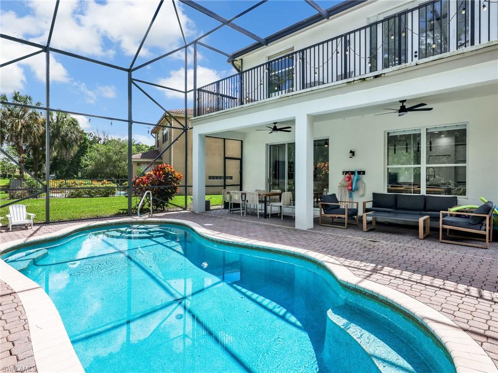 1380 Areca CV, NAPLES FL 34119