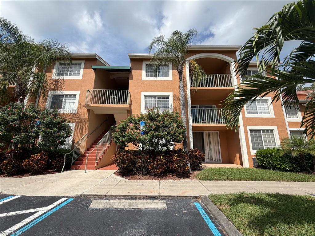 1190 Wildwood Lakes BLVD # 105, NAPLES FL 34104