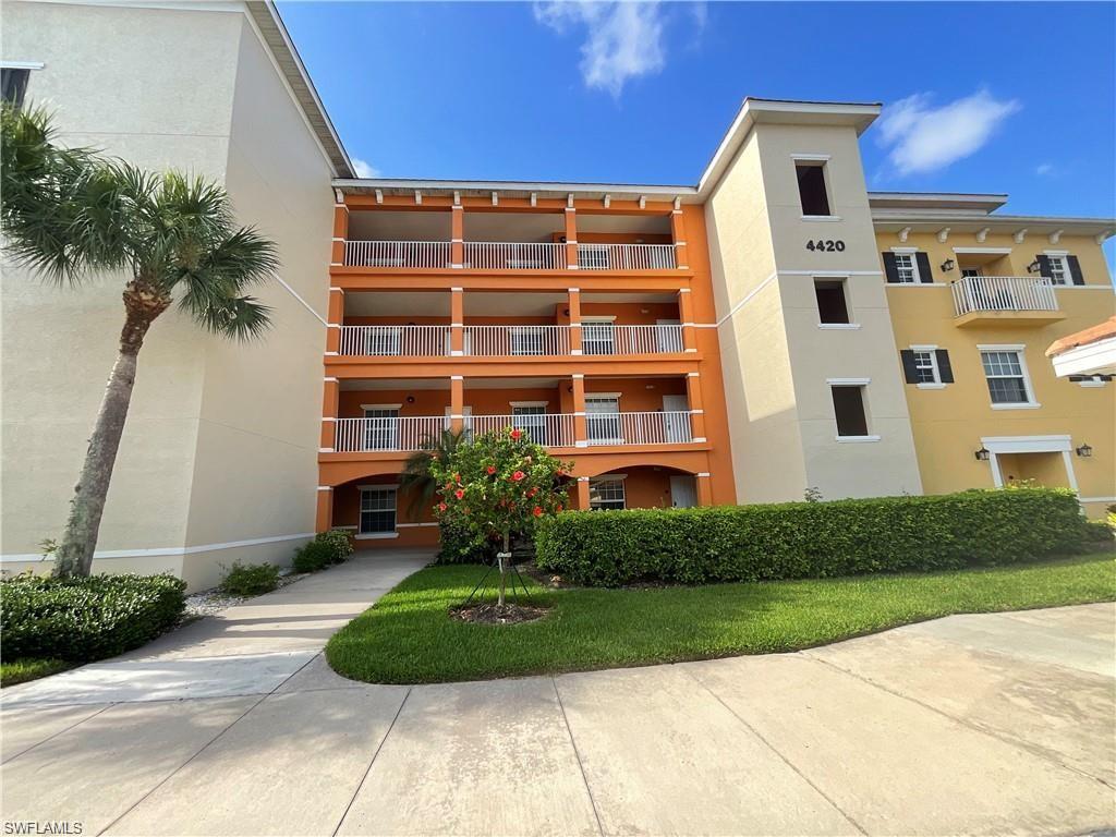 4420 Botanical Place CIR # 104, NAPLES FL 34112