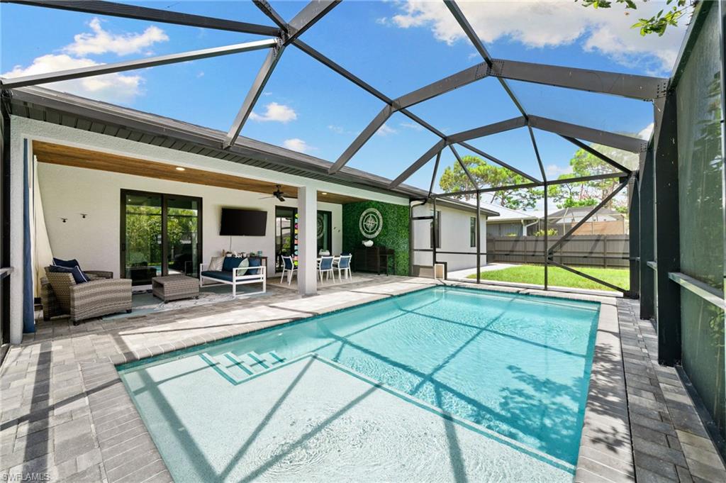 4657 Key Largo LN, BONITA SPRINGS FL 34134
