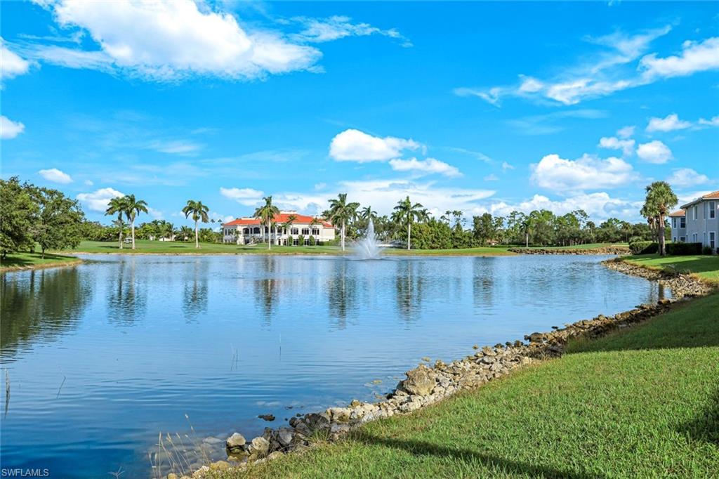 4805 Shinnecock Hills CT # 102, NAPLES FL 34112