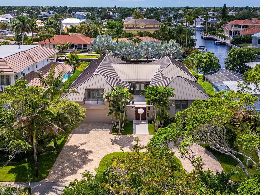 1460 Jewel Box AVE, NAPLES FL 34102