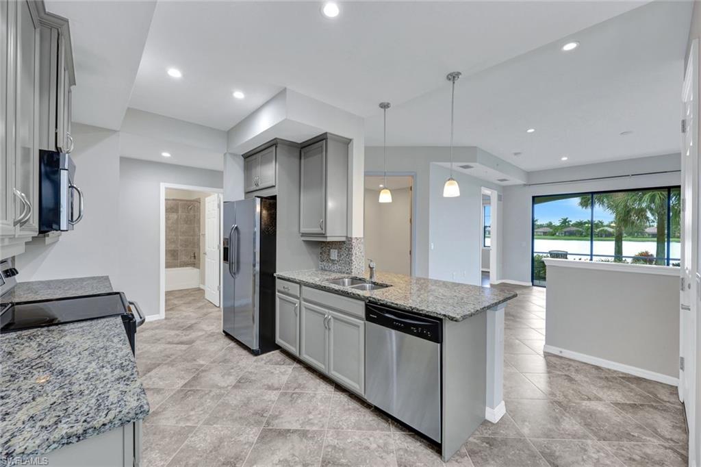 26189 Palace LN # 102, BONITA SPRINGS FL 34135