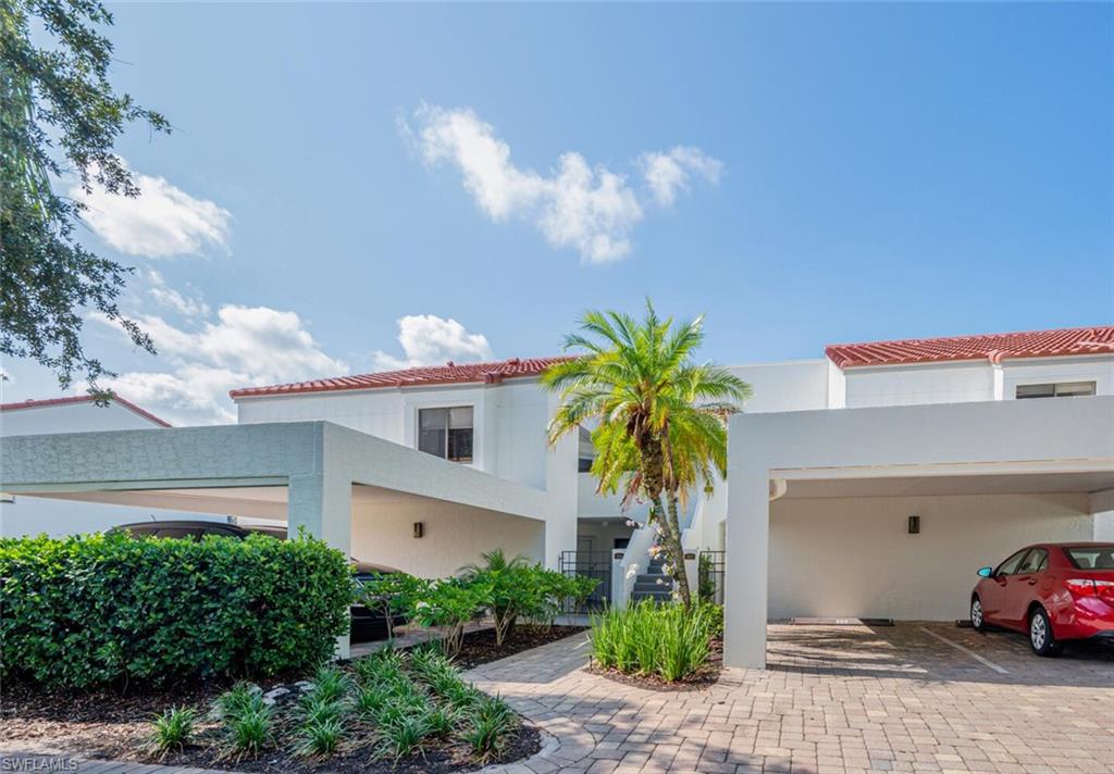 577 Beachwalk CIR # 203, NAPLES FL 34108