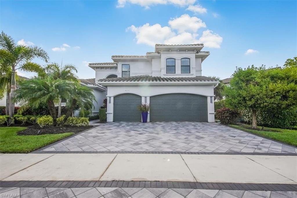 4616 Azalea DR, NAPLES FL 34119