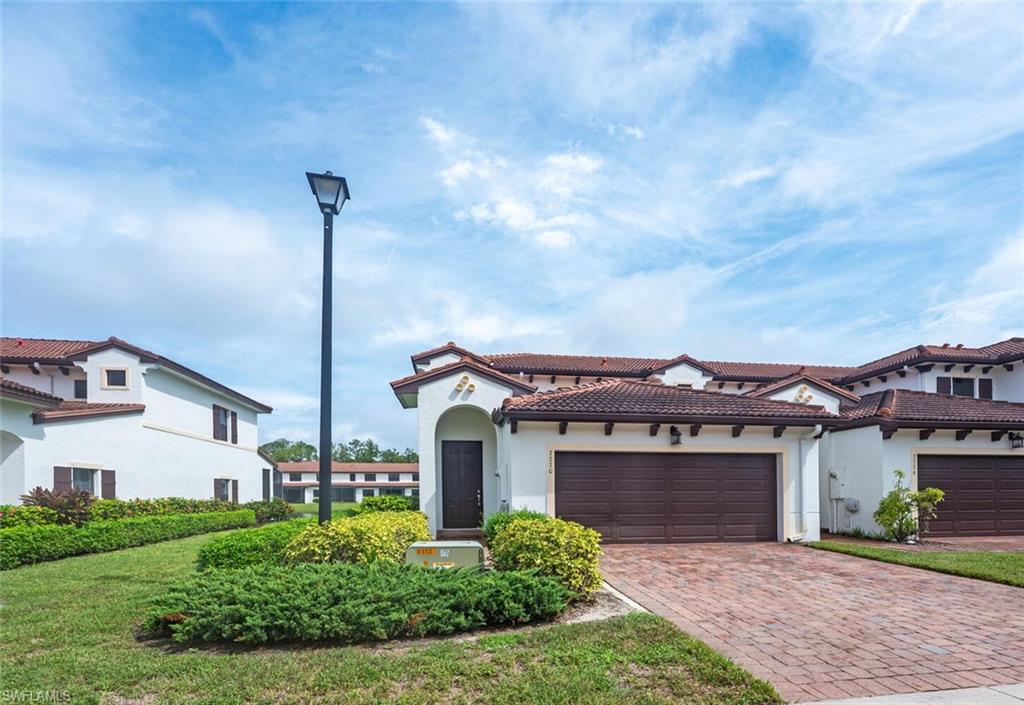 7770 BRISTOL CIR, NAPLES FL 34120