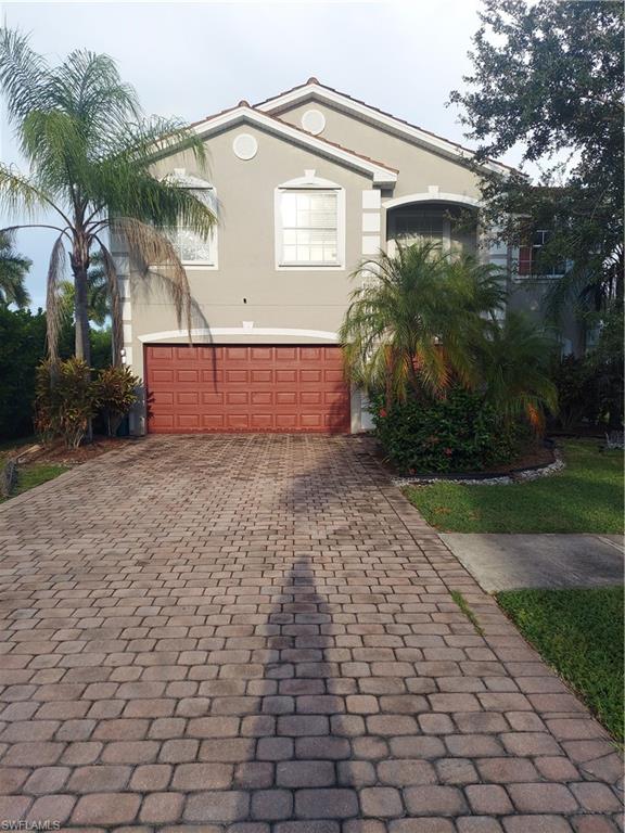 2876 Blossom CT, NAPLES FL 34120