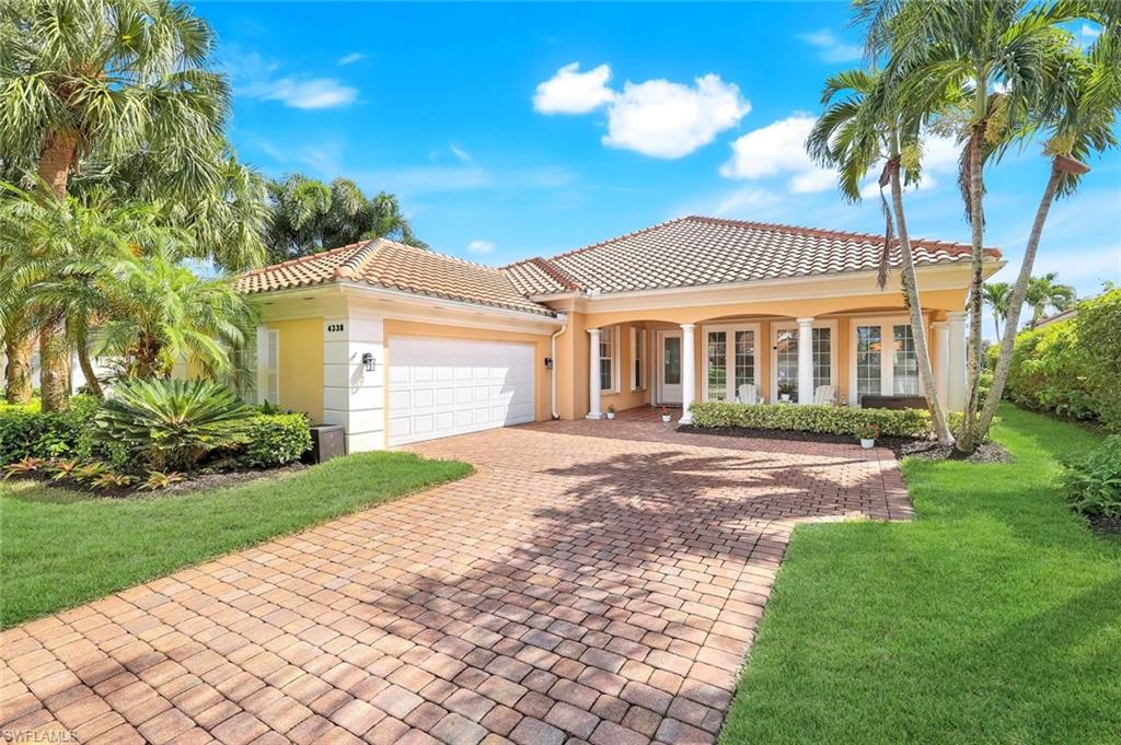 4338 Queen Elizabeth WAY, NAPLES FL 34119