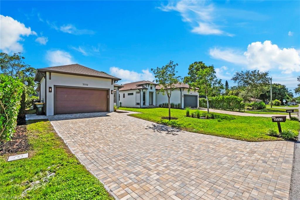 3552 Hibiscus AVE, NAPLES FL 34104