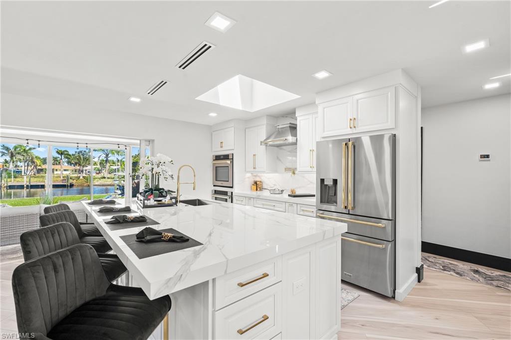 6212 Cocos DR, FORT MYERS FL 33908