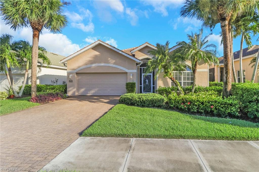 3670 Grand Cypress DR, NAPLES FL 34119