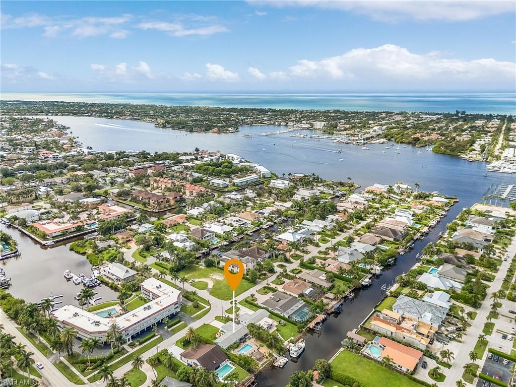 1589 Osprey AVE, NAPLES FL 34102