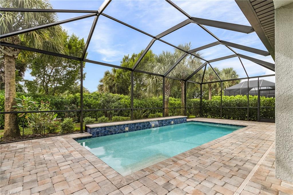 2076 Yellowfin CIR, NAPLES FL 34114