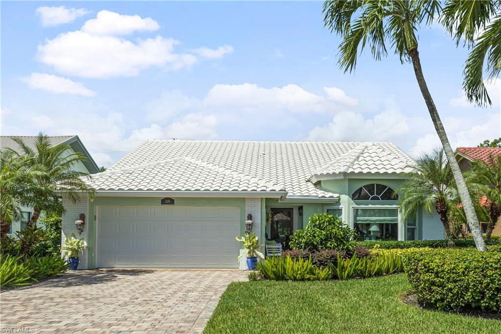 509 Countryside DR, NAPLES FL 34104