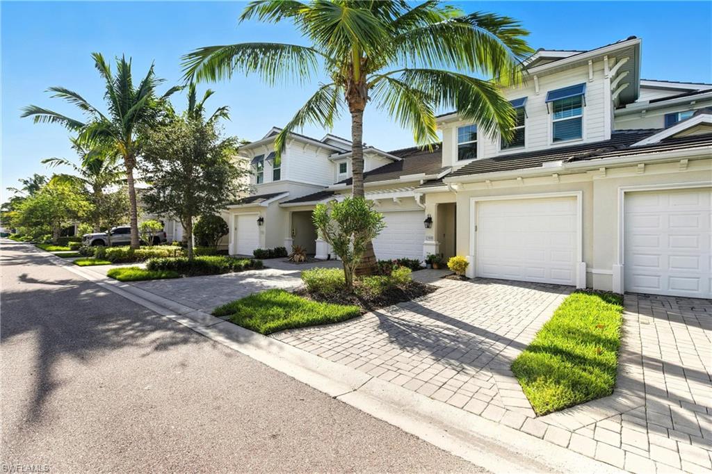 6947 Avalon CIR # 1908, NAPLES FL 34112