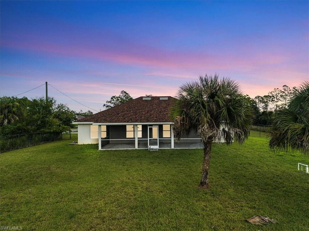 533 Willowbrook DR, LEHIGH ACRES FL 33972