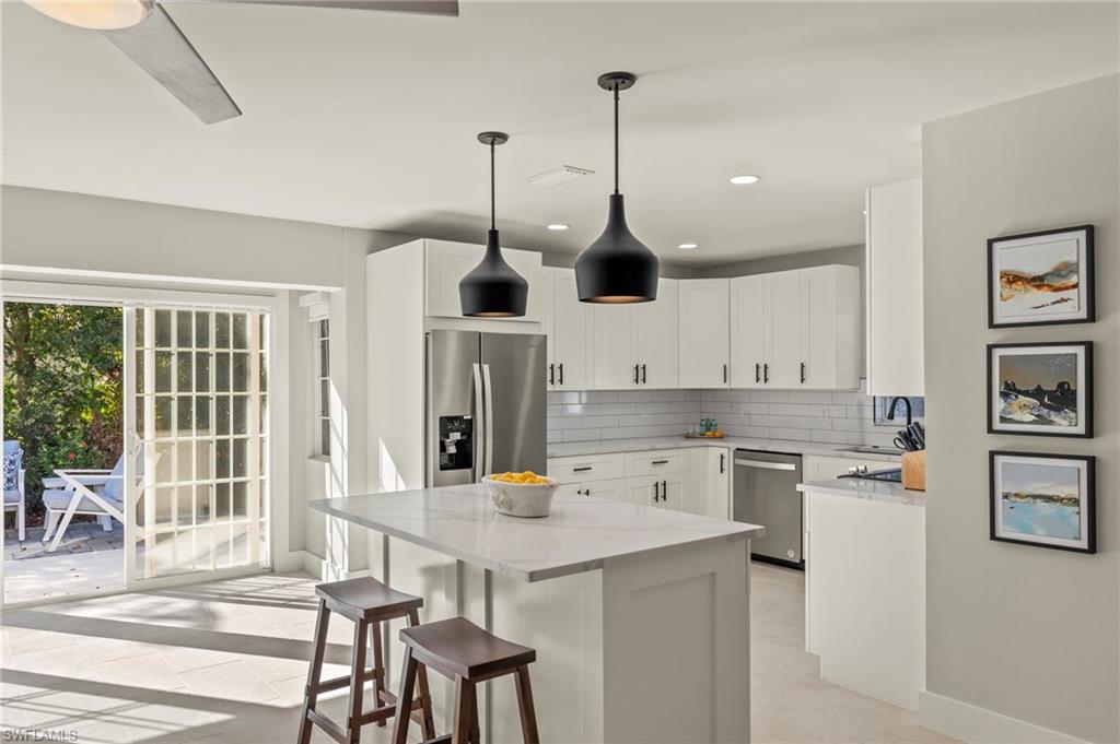 7 CROOKED LN, NAPLES FL 34112