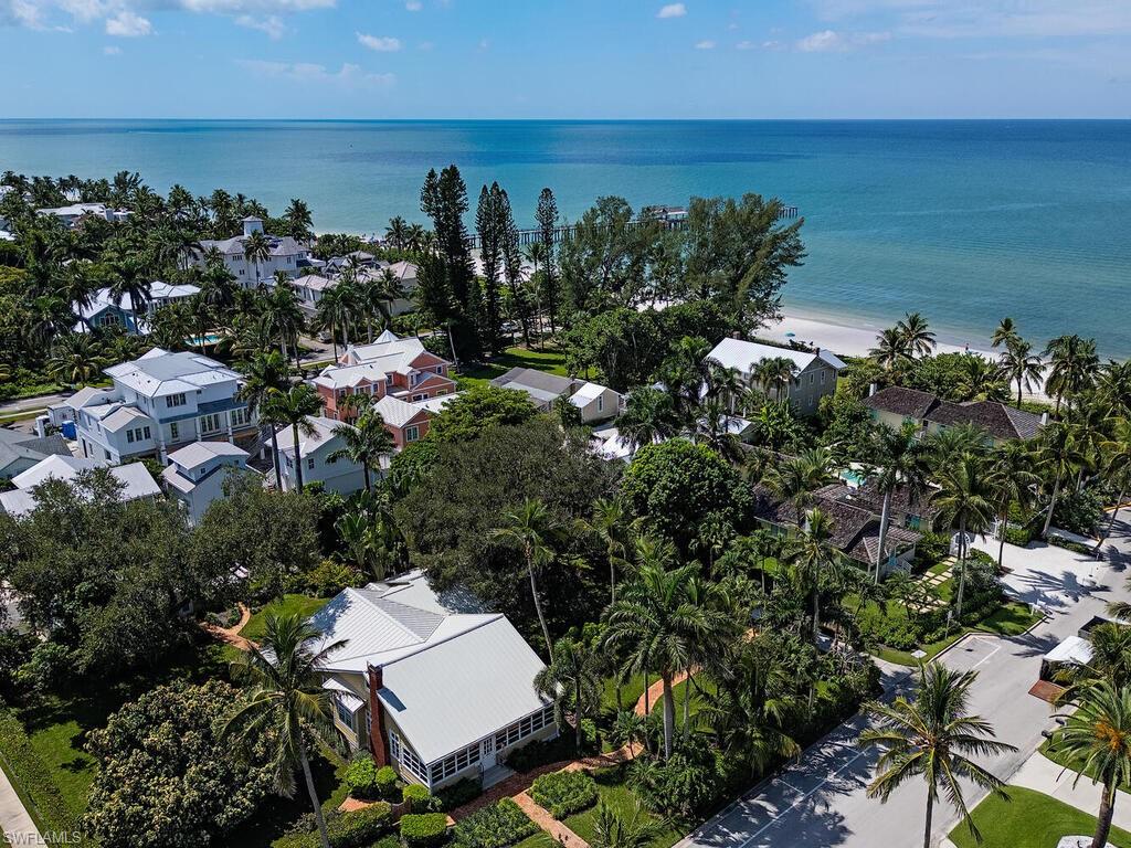 66 11th AVE S, NAPLES FL 34102
