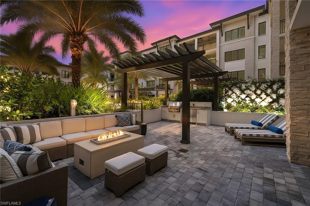 1130 3rd AVE S # 208, NAPLES FL 34102