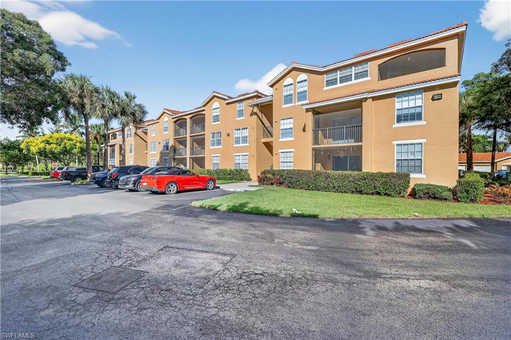 8735 River Homes LN # 6306, BONITA SPRINGS FL 34135