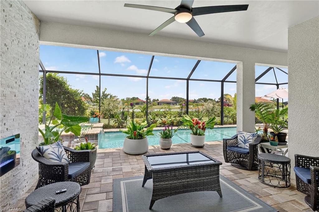 18725 Lake Hammock DR, NAPLES FL 34114