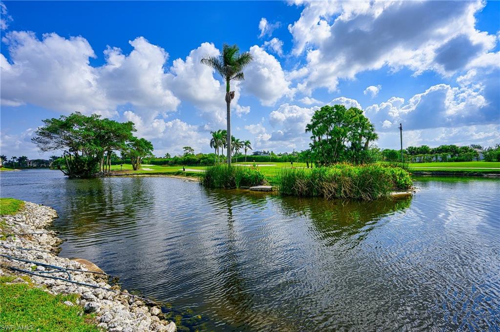 2165 Paget CIR # 1, NAPLES FL 34112