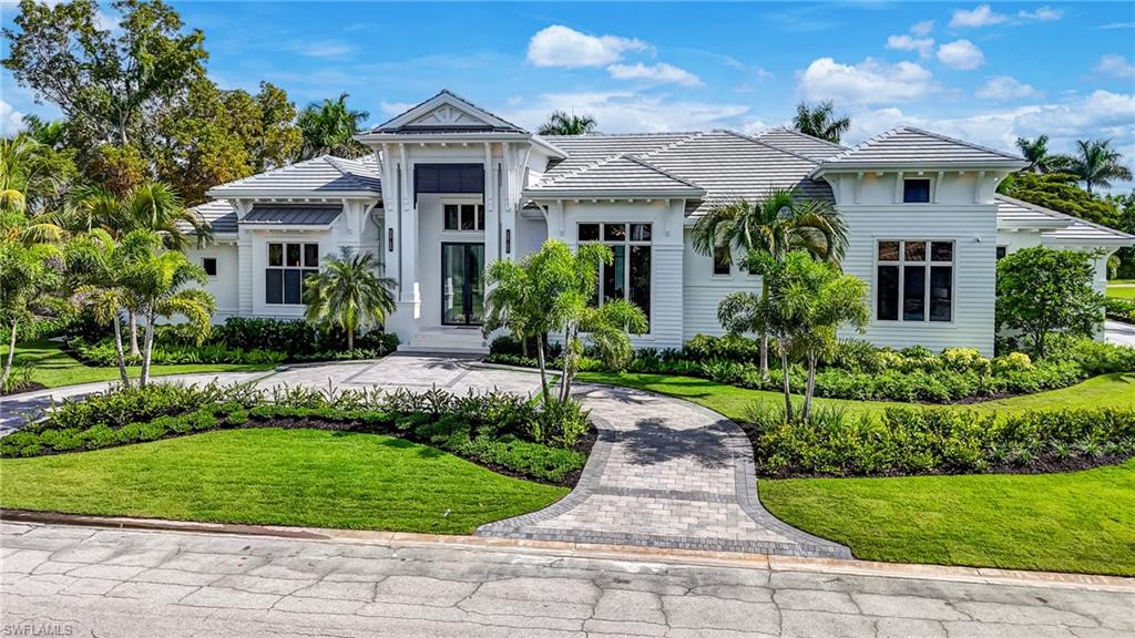 710 Willowhead DR, NAPLES FL 34103