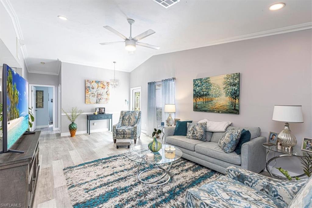 12249 Londonderry LN, BONITA SPRINGS FL 34135