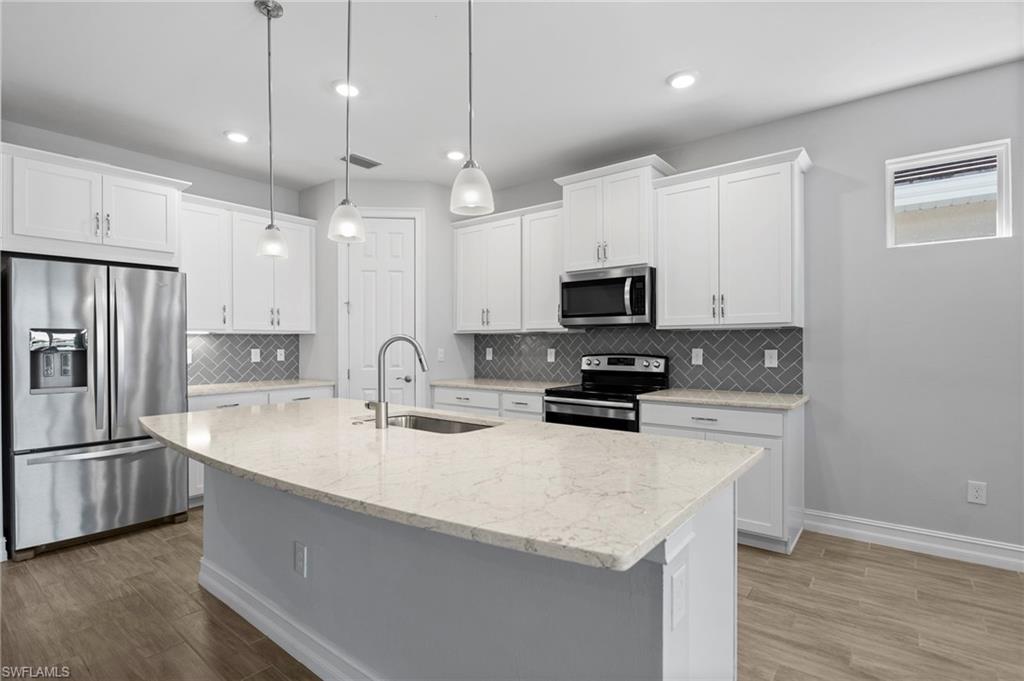 28037 Captiva Shell LOOP, BONITA SPRINGS FL 34135