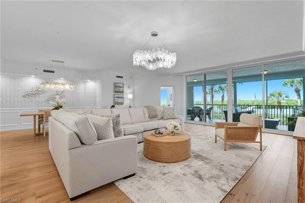 445 DOCKSIDE DR # B202, NAPLES FL 34110