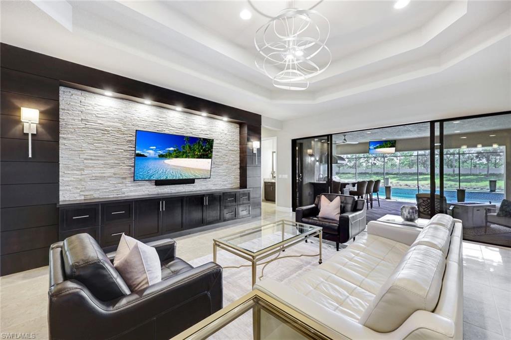 4394 Caldera CIR, NAPLES FL 34119