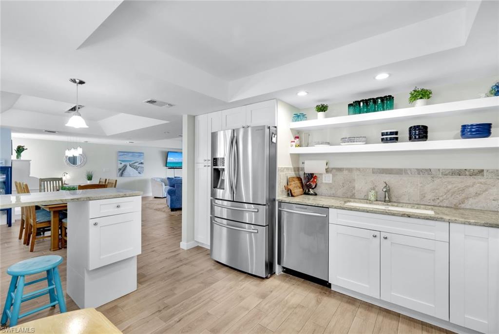 196 Albi RD # 5, NAPLES FL 34112