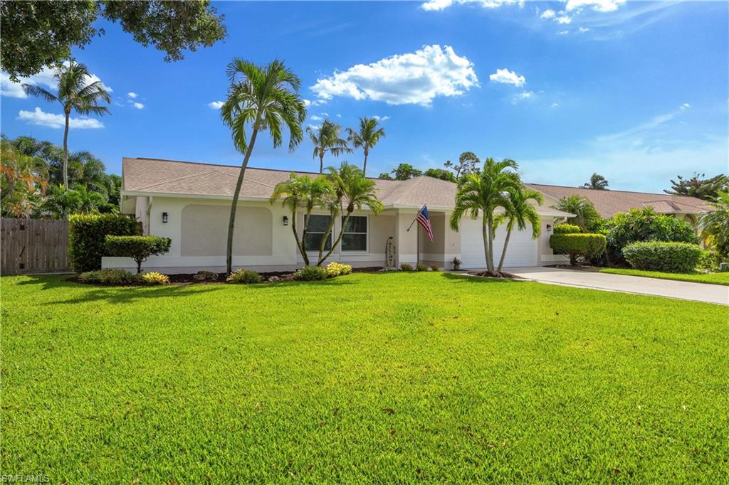 10381 Regent CIR, NAPLES FL 34109